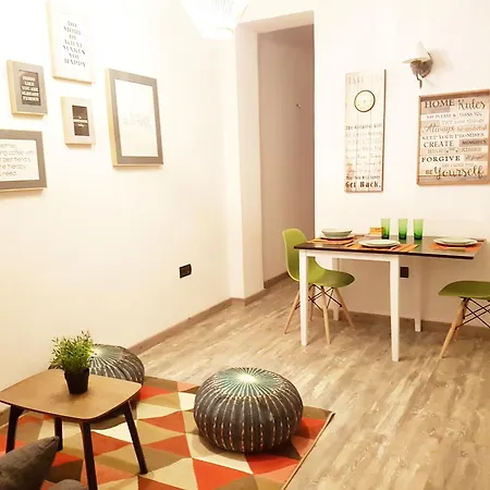 Andrada's Plaza Toros Bed & Breakfast Alicante